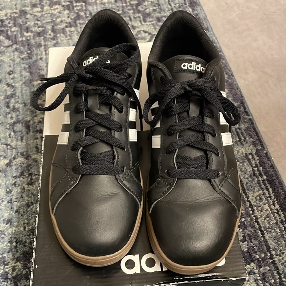 Baseline Adidas - Picture 2 of 4